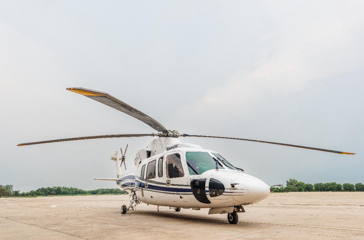 Sikorsky S-76C++ in flight